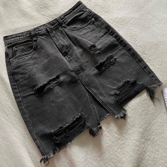 Forever 21 Dresses & Skirts - FOREVER 21 denim charcoal pencil skirt